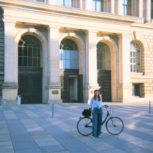 Meet your Posher, Carly